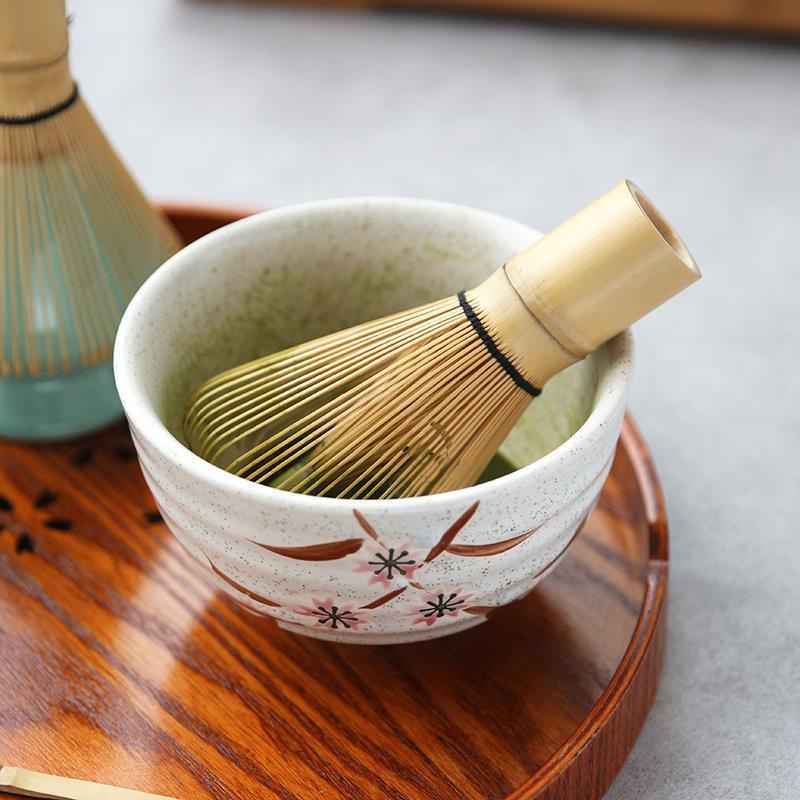 Chổi Chasen đánh Matcha