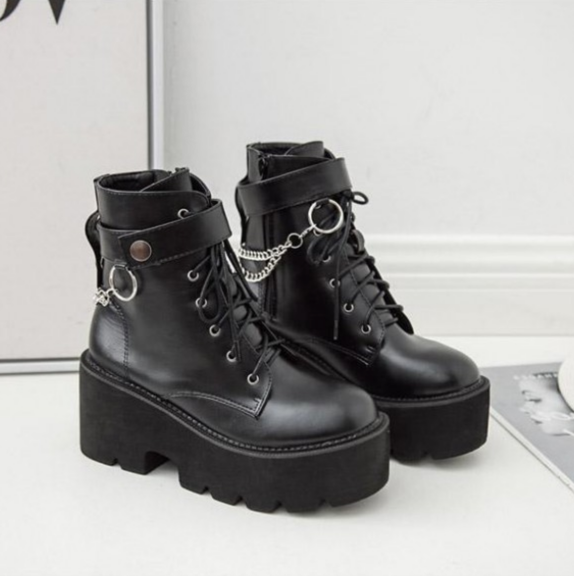 Boot cột dây đế bảng kèm móc xích SIÊU CÁ TÍNH GBN70