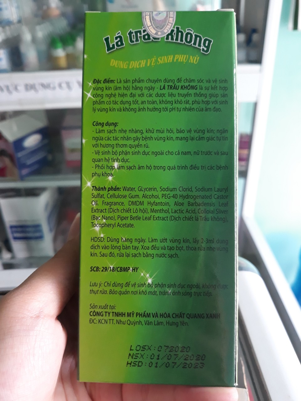 Dung dịch vệ sinh phụ nữ LÁ TRẦU KHÔNG 100ml
