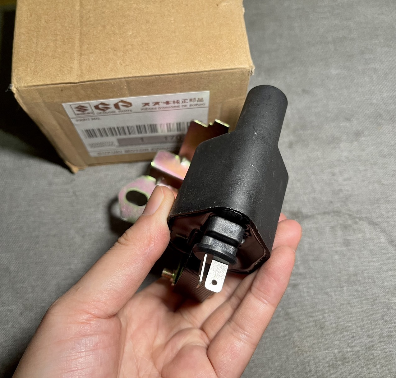 MOBIN ĐÁNH LỬA SUZUKI CARRY 500KG/ 7 CHỔ  LOẠI XỊN ASAKI JAPAN