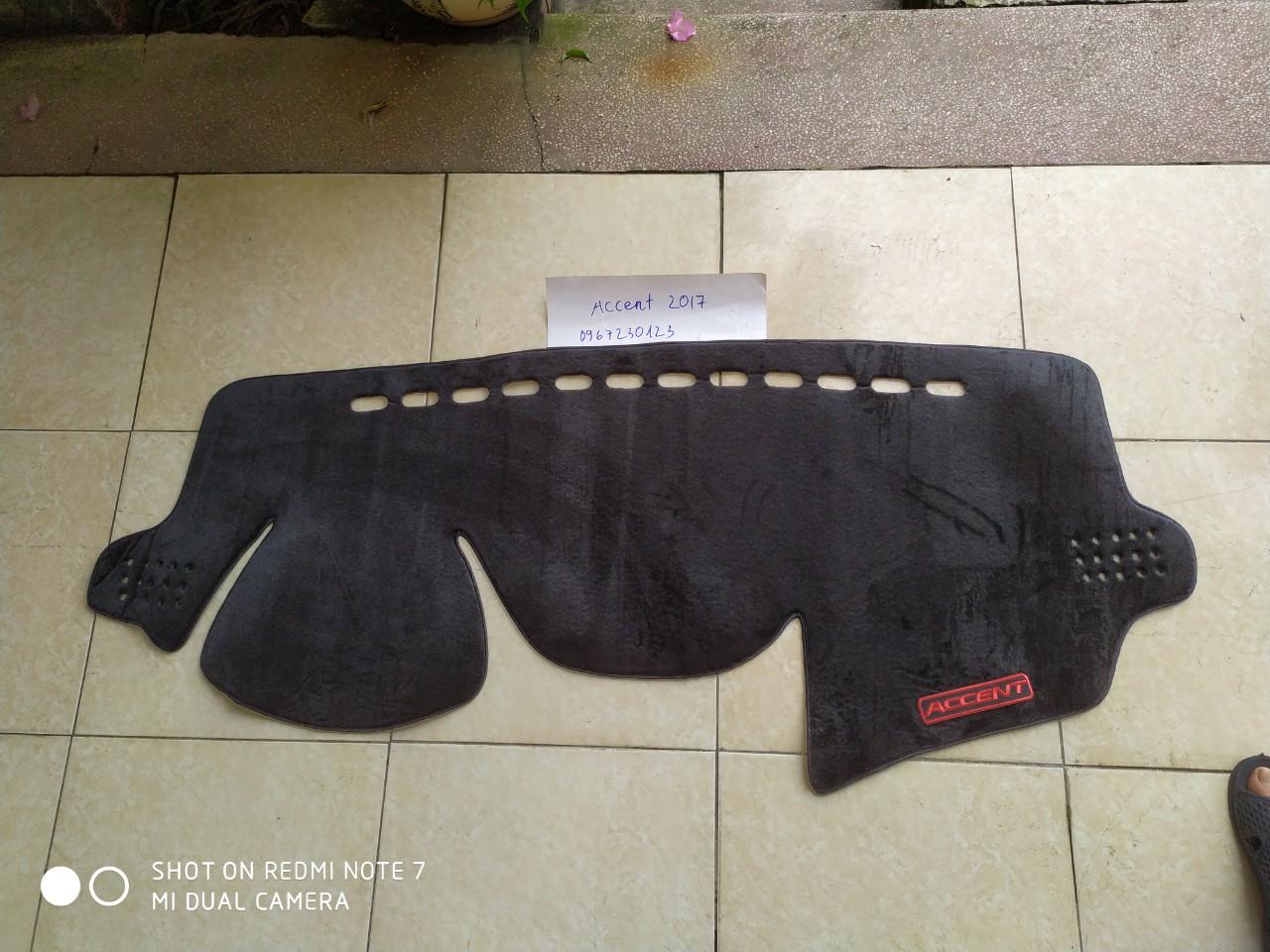 thảm taplo lông cừu theo xe accent