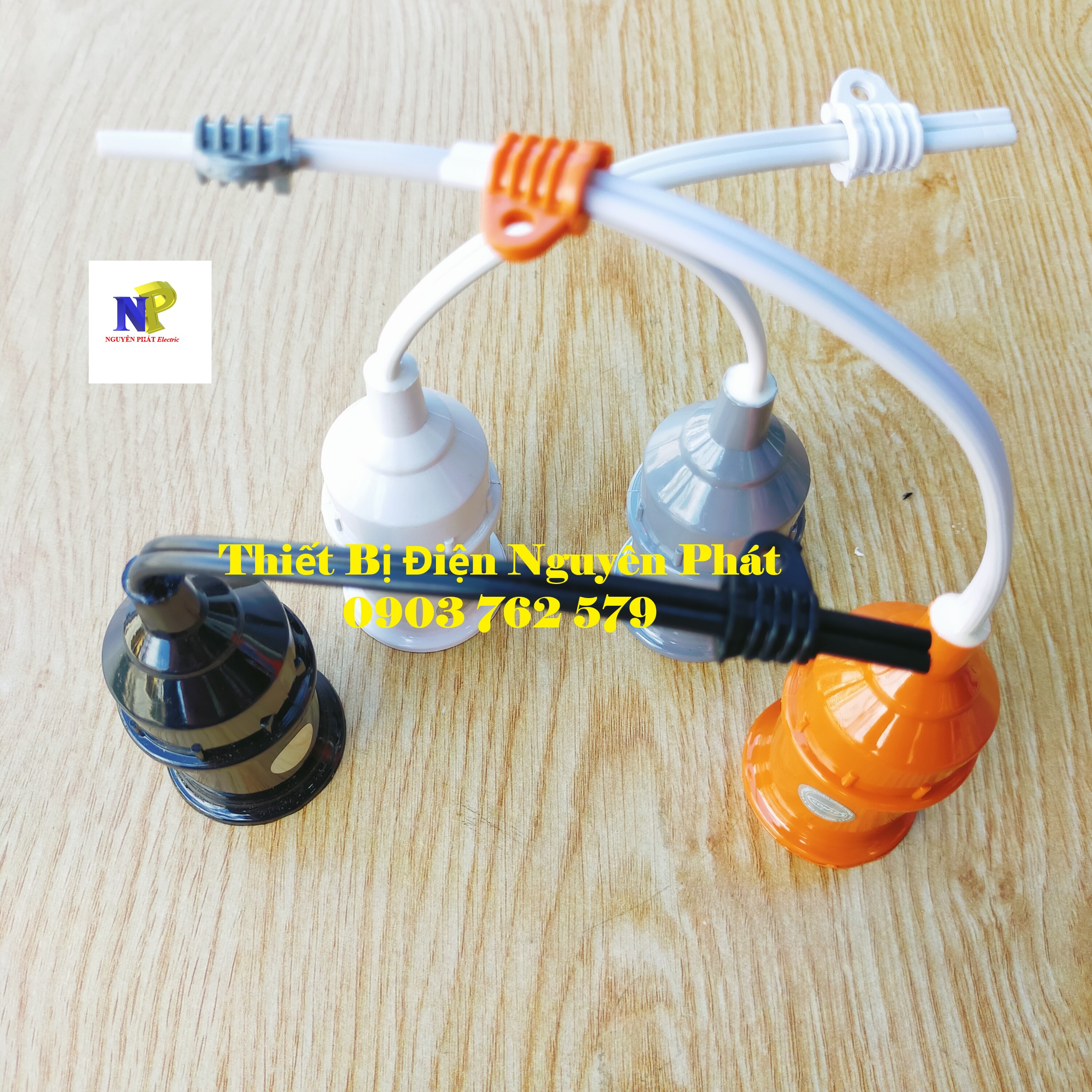 Đuôi Đèn Kín Nước Pipo & Conip E27 (Dây 20cm) Cao Cấp