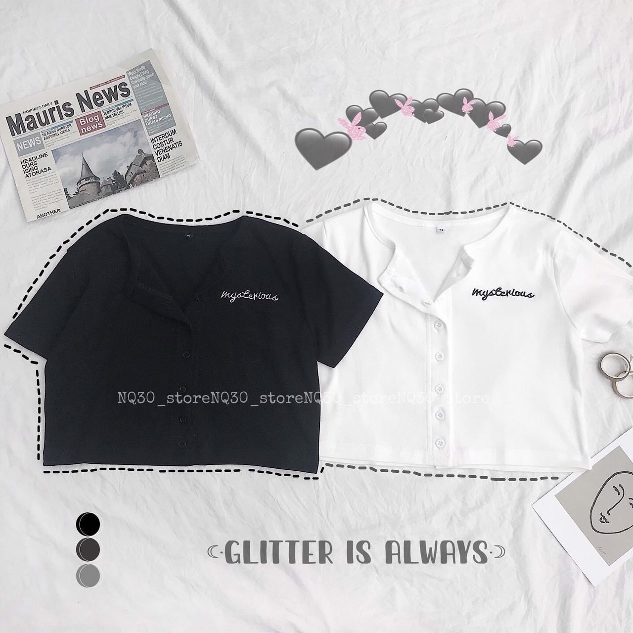 croptop gân gài nút thêu chữ