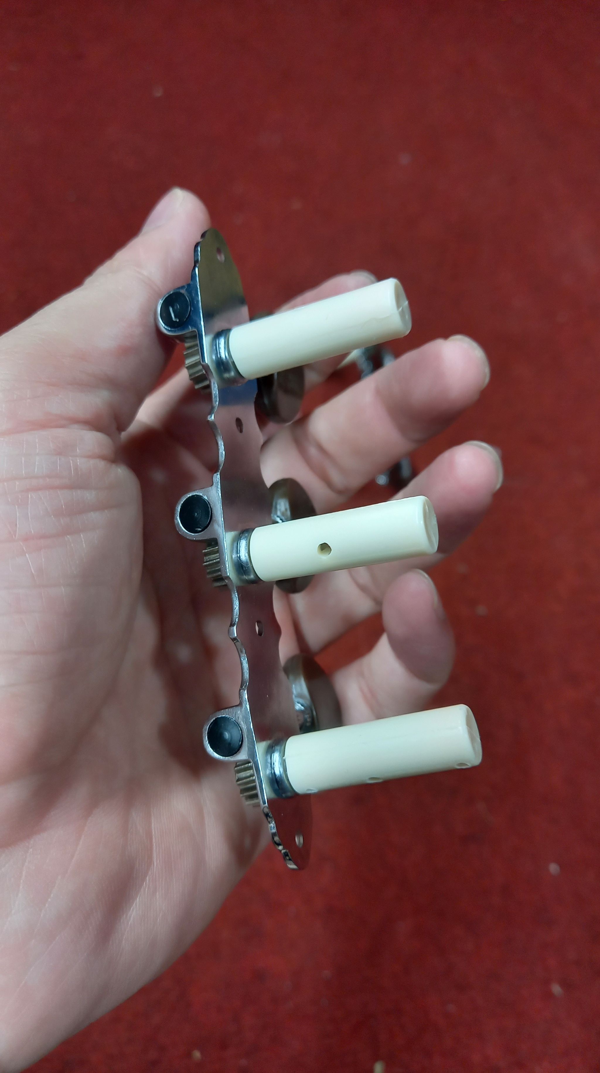 1 Bộ khóa đàn guitar Classic (1 phải 1 trái). Phụ kiện guitar