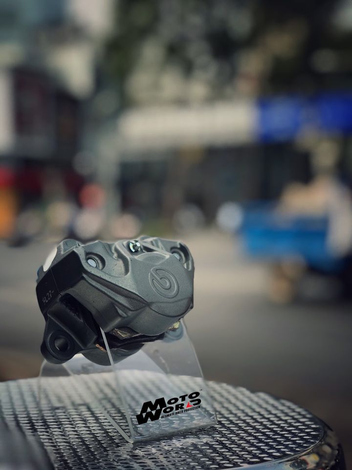 [Motoworld Phân Phối] Heo Brembo 2Pis Đối Xứng (Màu Bạc)