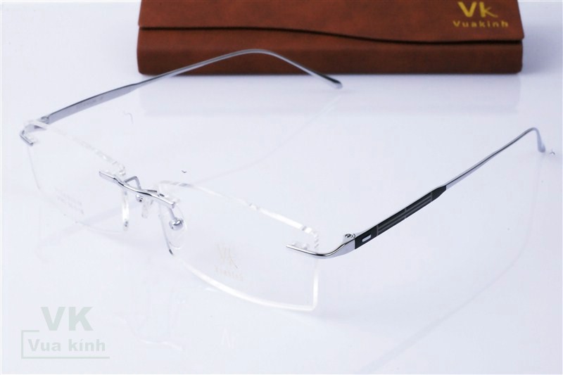 Gọng kính cận Titanium cao cấp VK82