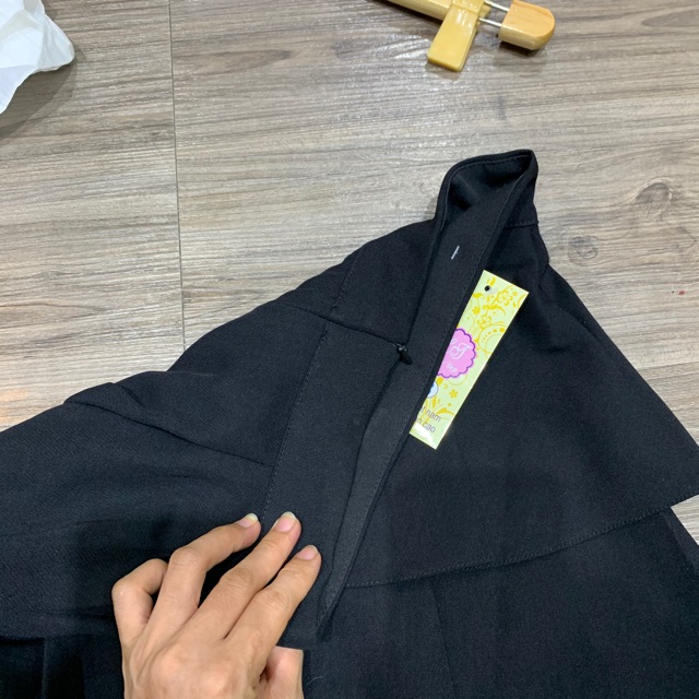 Chân váy 2 tầng xoè