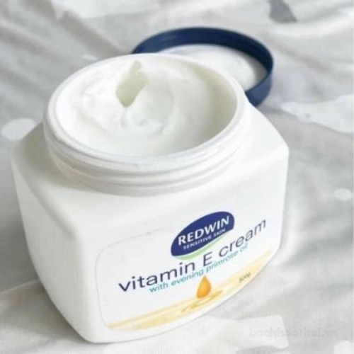 Kem Dưỡng Ẩm Đa Năng Redwin Vitamin E Cream - 300g