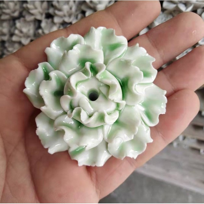Hoa gốm cắm trầm nghệ thuật