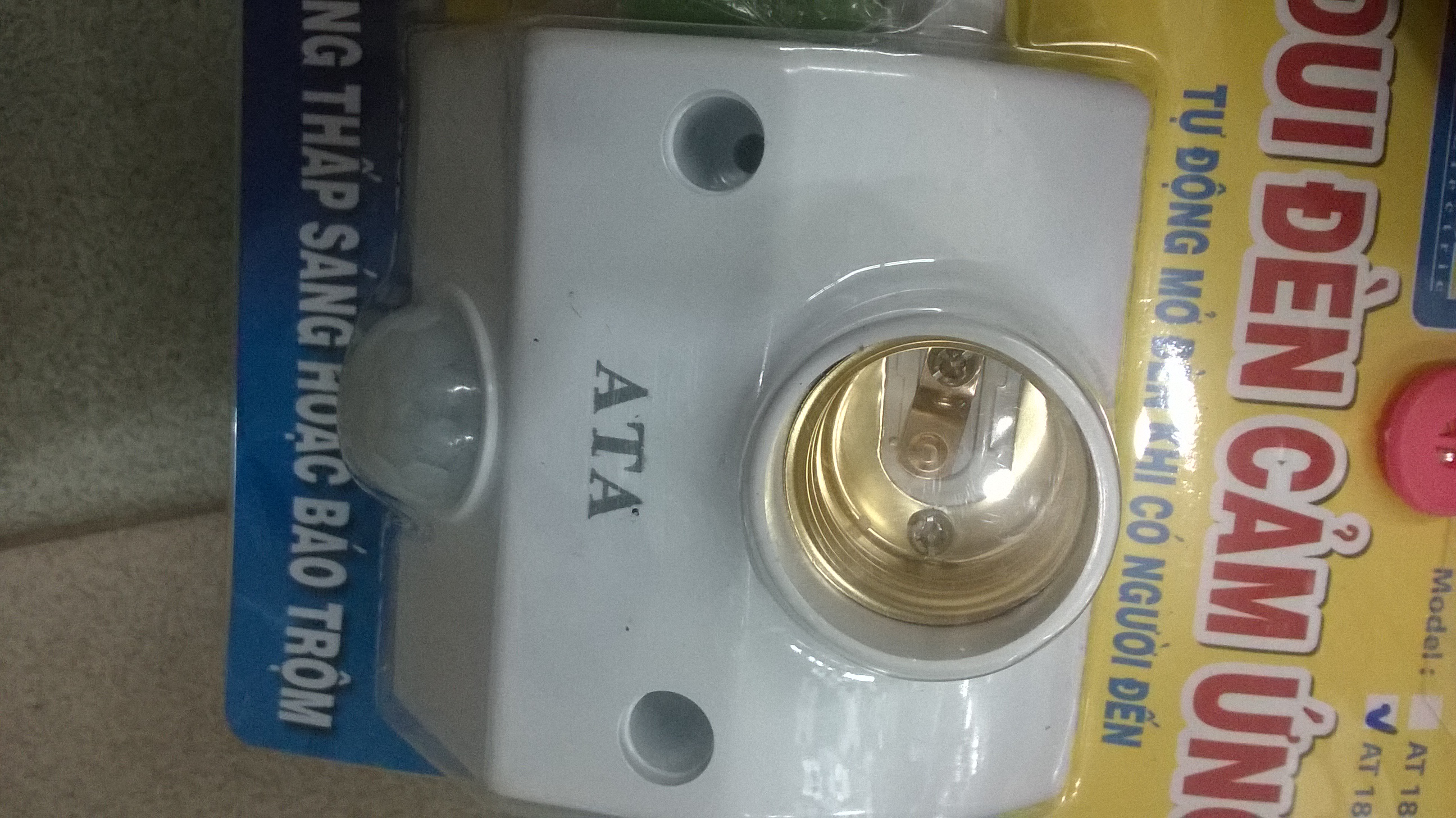 [HCM]ĐUI ĐÈN CẢM ỨNG ATA