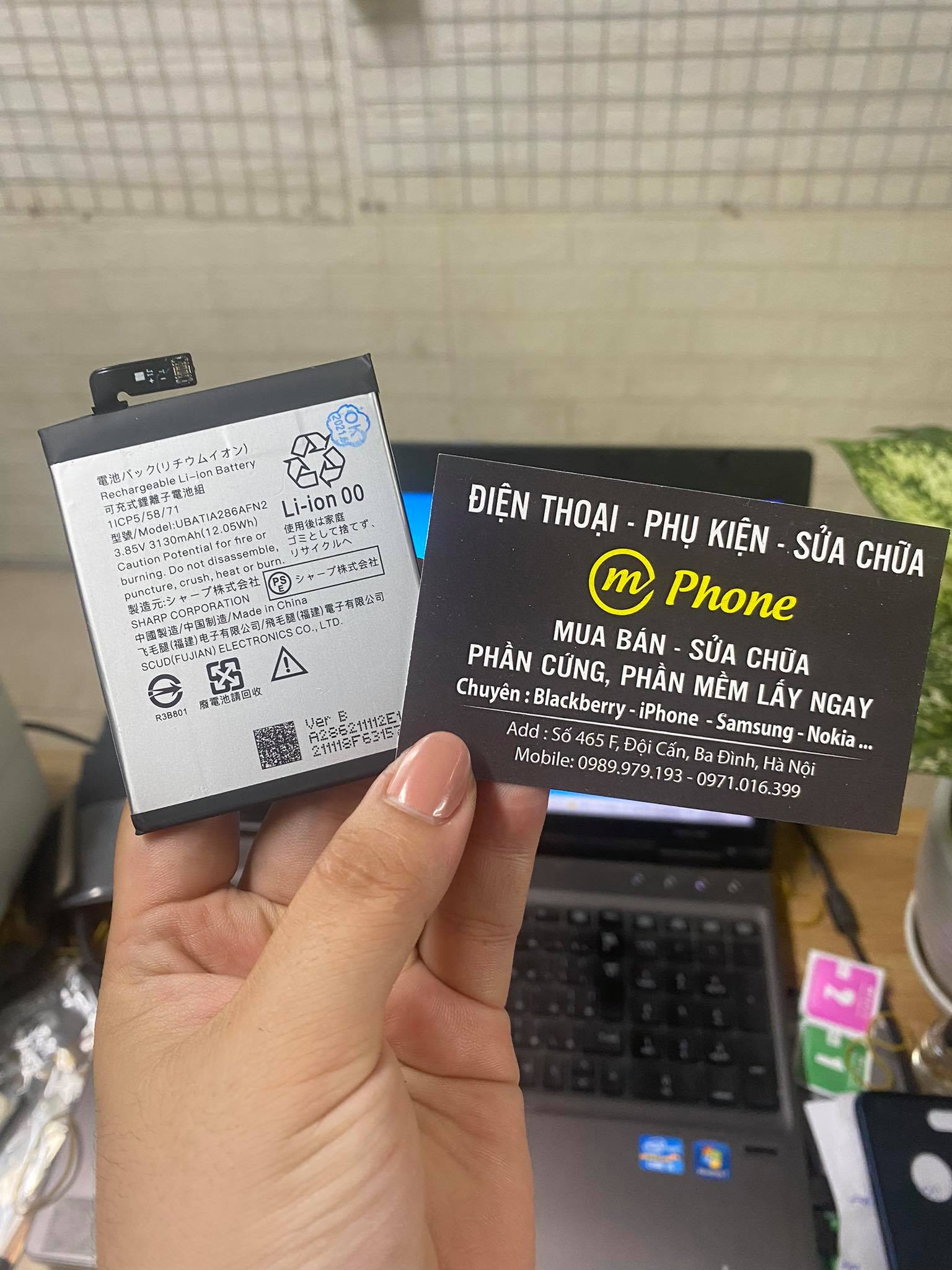 Pin gắn trong điện thoại sharp aquos r2 - shv42