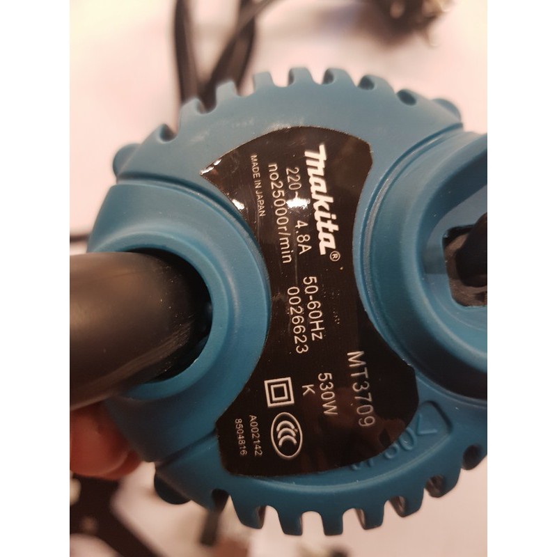 [HCM]Máy Soi Gỗ Makta 6 Ly 530W