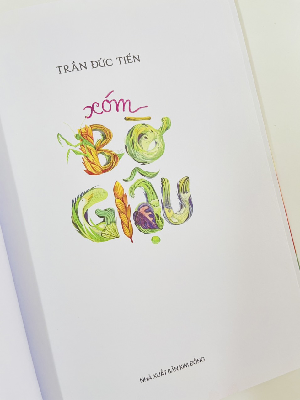 Sách - Xóm bờ giậu - Trần Đức Tiến