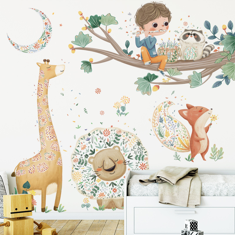 Decal dán tường cậu bé cành cây
