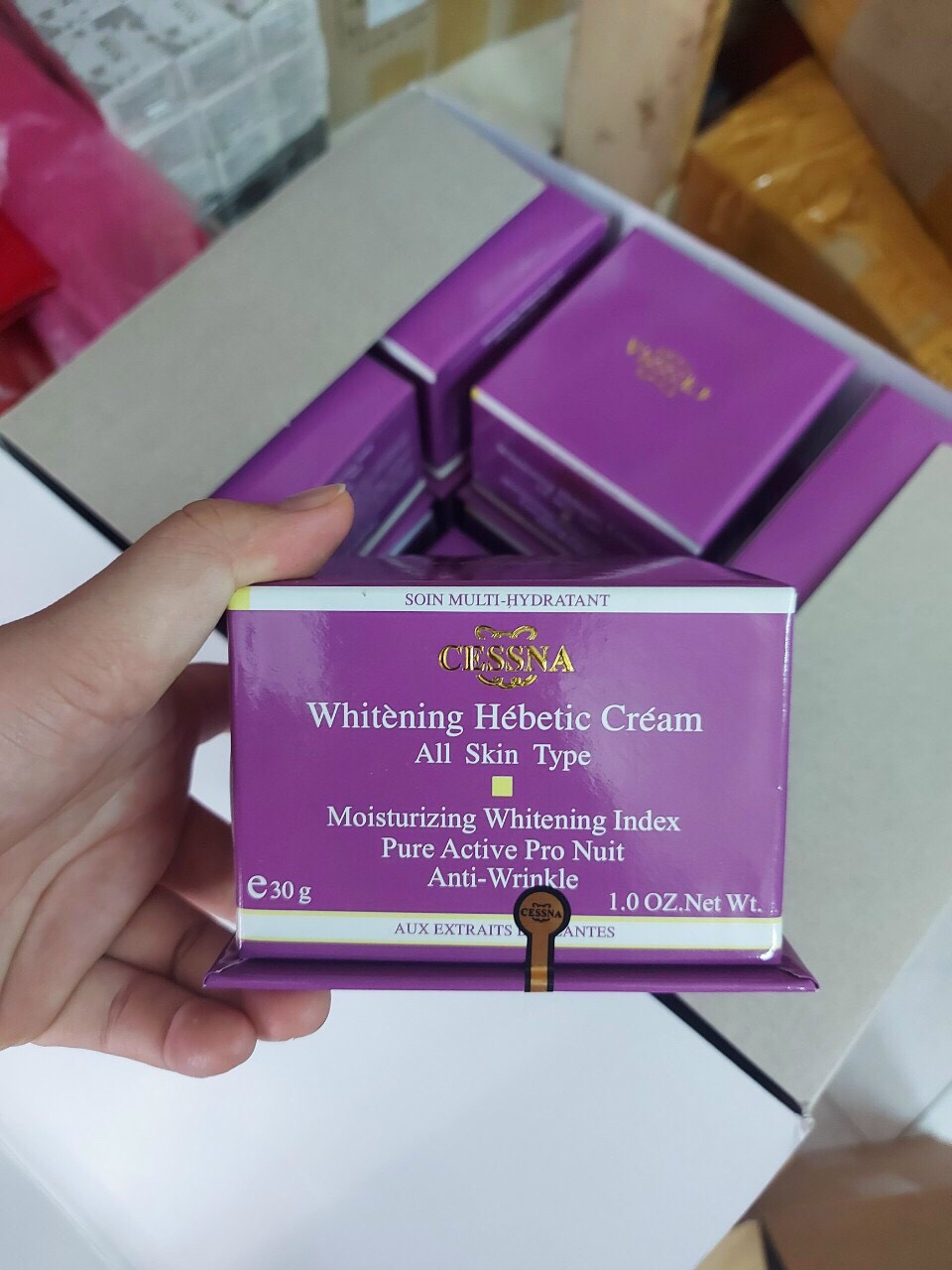 [HCM][HOT]Kem Cessna Tím - Kem dưỡng trắng da 30g ( chính hãng )