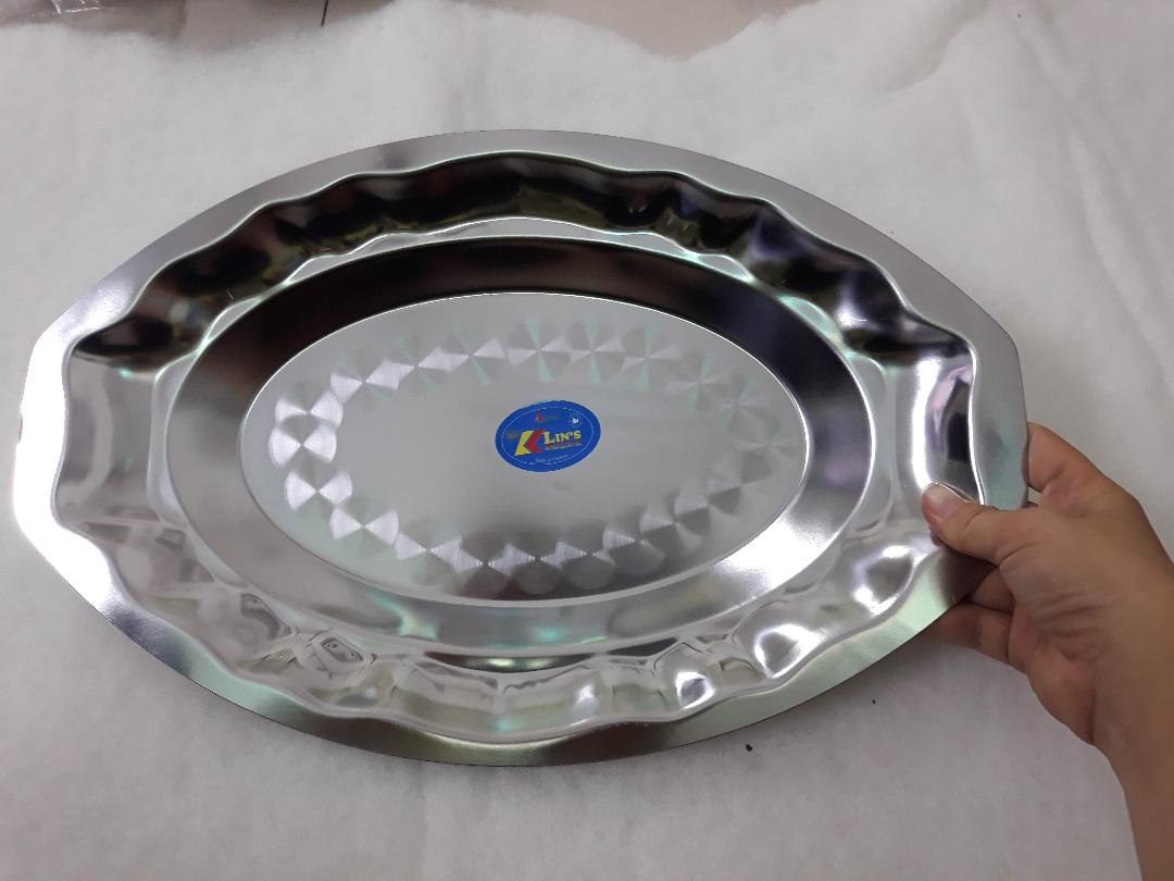 2 dĩa sâu lòng inox  23cm và 40cm.