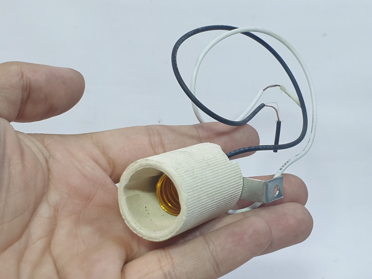 Đuôi đèn sứ E14 đui sứ có dây