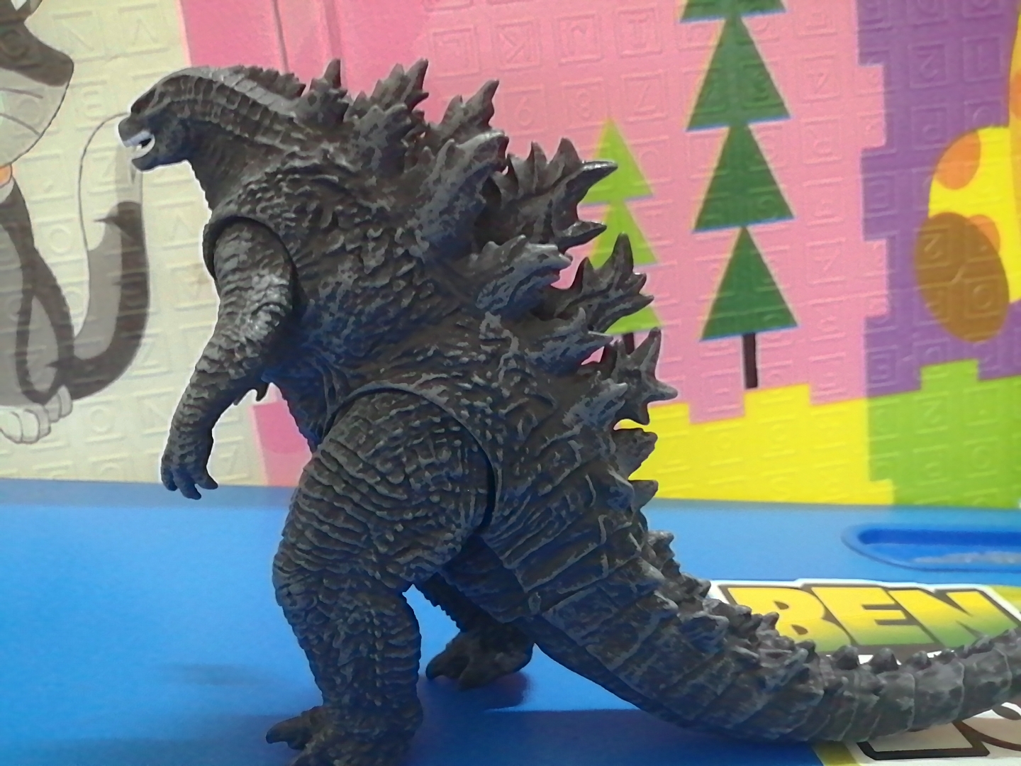 Mô hình Godzilla 2019 ( màu xám ) 30x15 cm ( King of the Monsters - MonsterVerse )