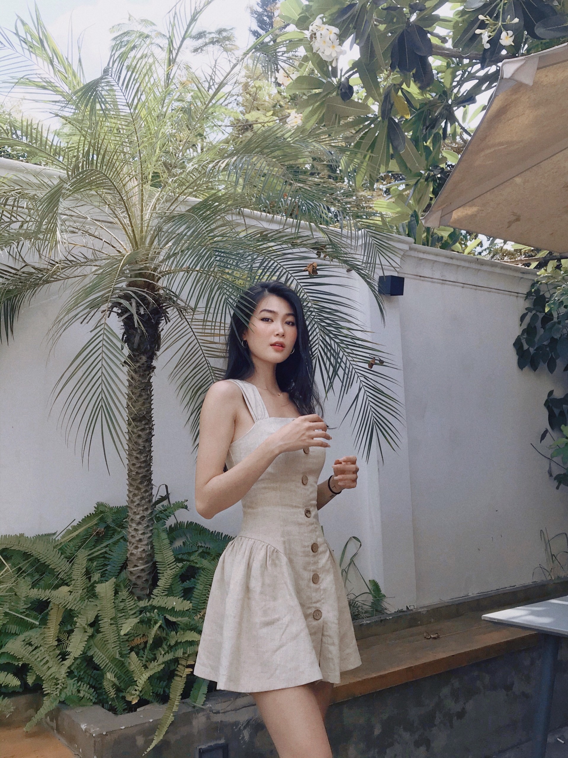 Đầm ngắn MIEU linen nút gỗ - GN20 (Xanh đậm/Be)