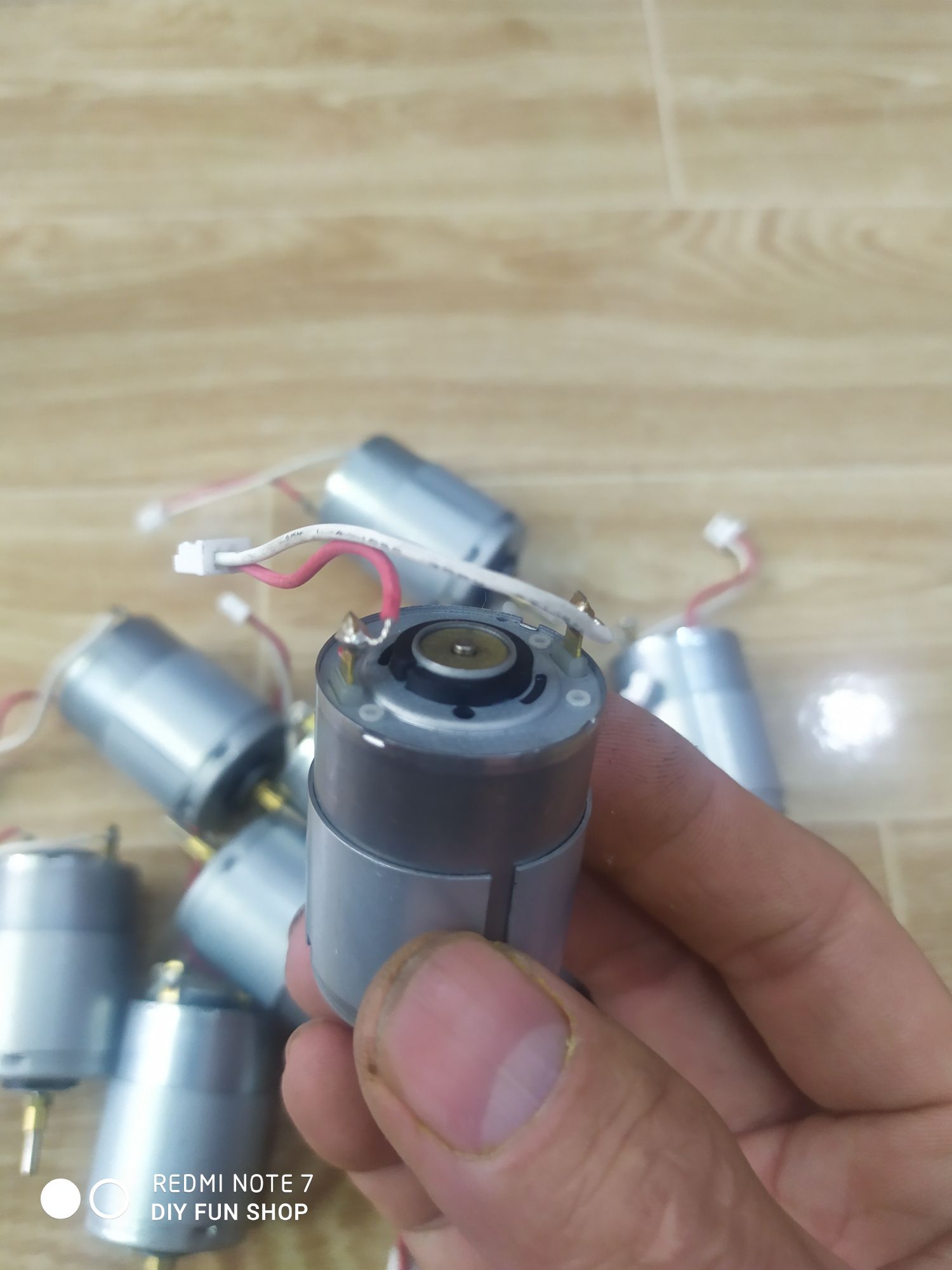 DC motor RS385PH 24v 10,500rpm Like New