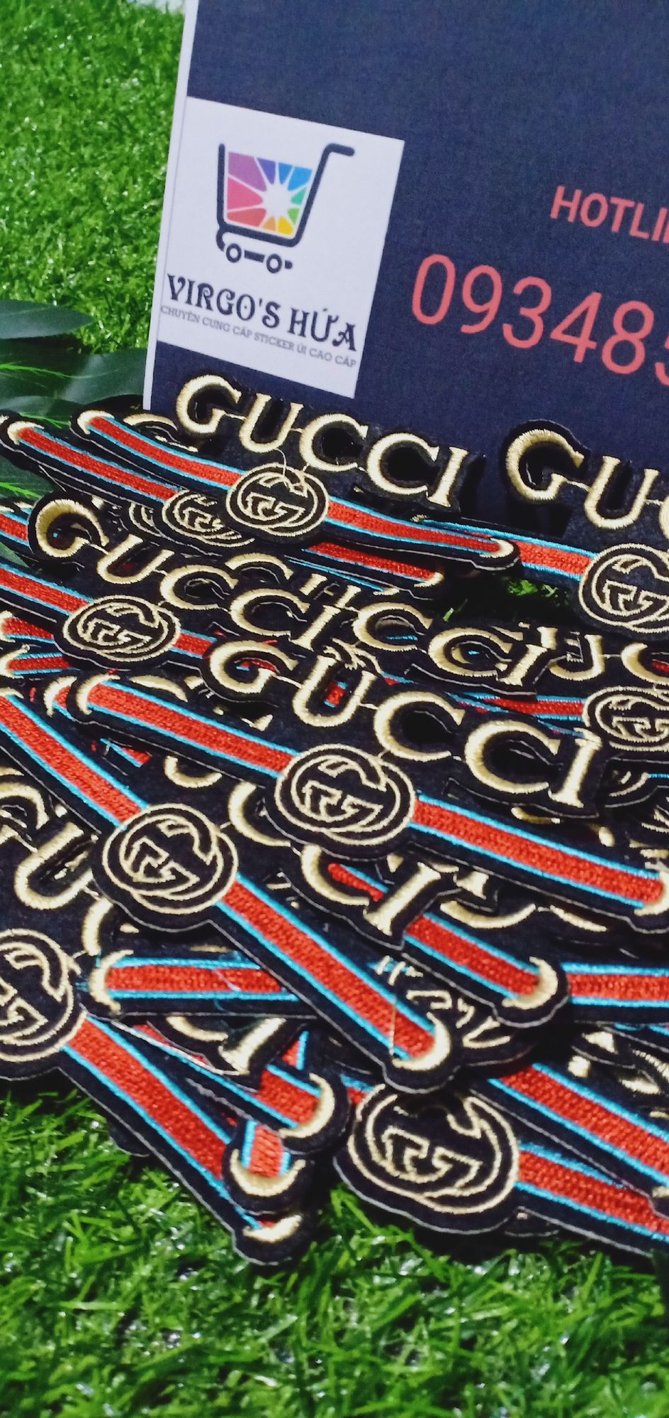 Sticker thêu vải dán thương hiệu