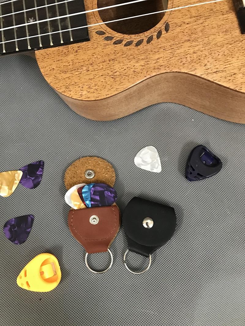 MÓC KHÓA ĐỰNG PICK GẨY ĐÀN