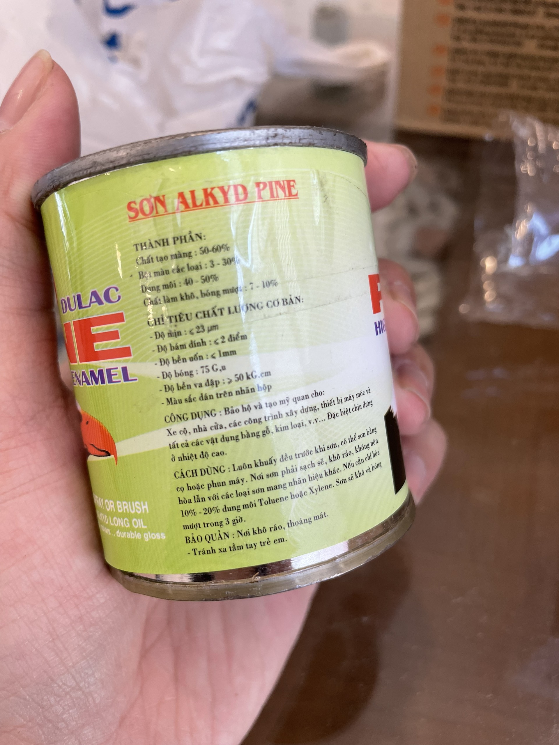 Sơn dầu con ó Pine (lon 80g)