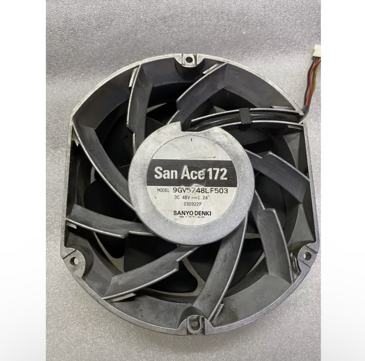 Quạt tản nhiệt Servo 17 Cm