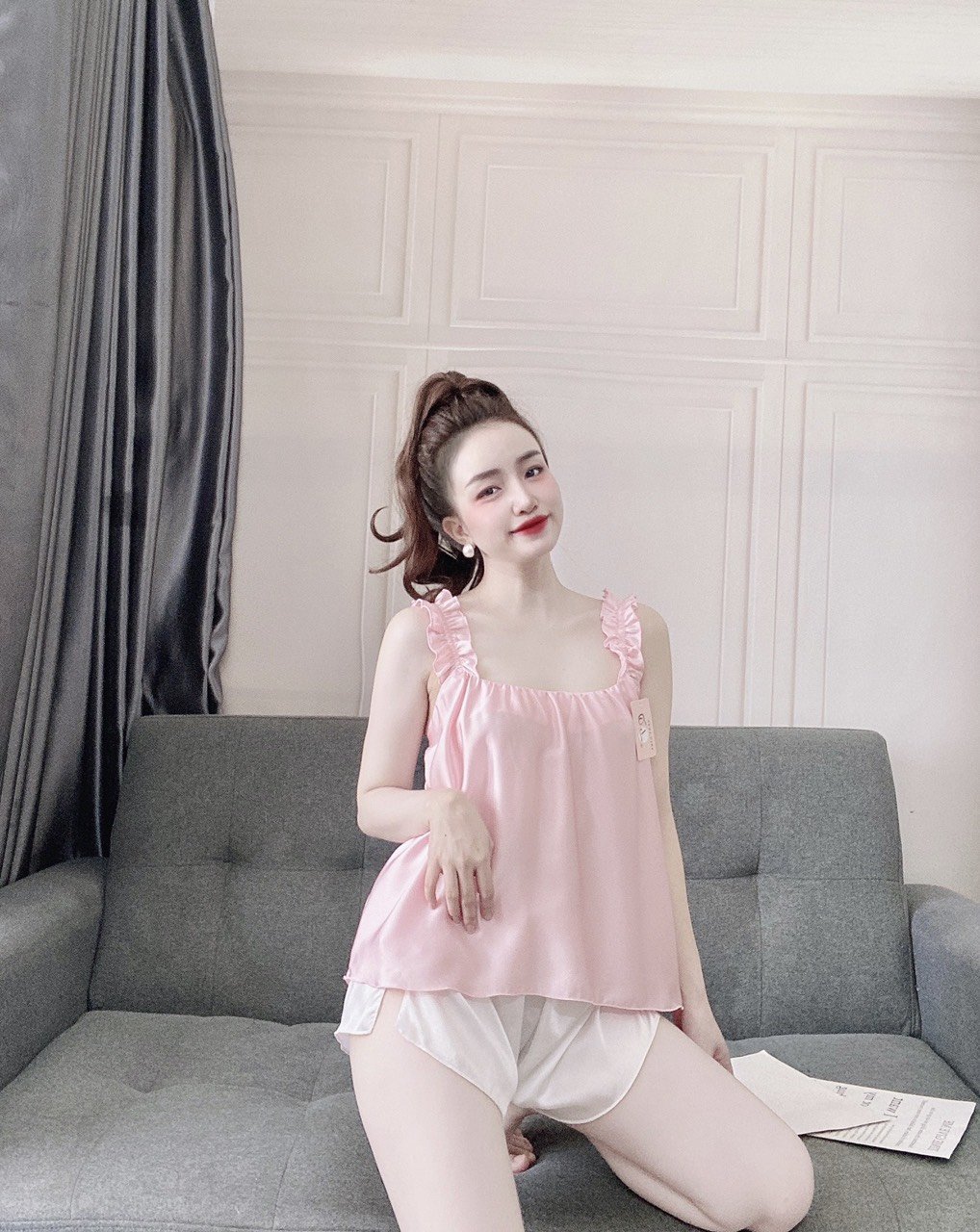 Đồ ngủ nữ sexy lụa satin 2 dây cao cấp D'LYDIA DN01