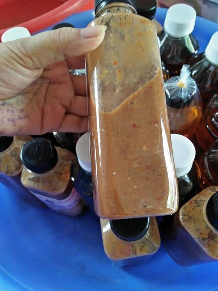 mắm cá cơm nguyên con Huế