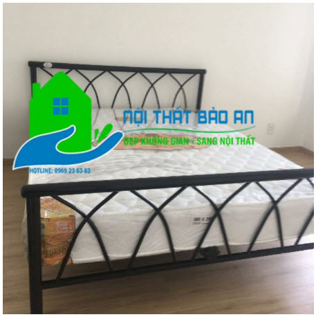 [HCM] Giường sắt kiểu gỗ cao cấp 160×200