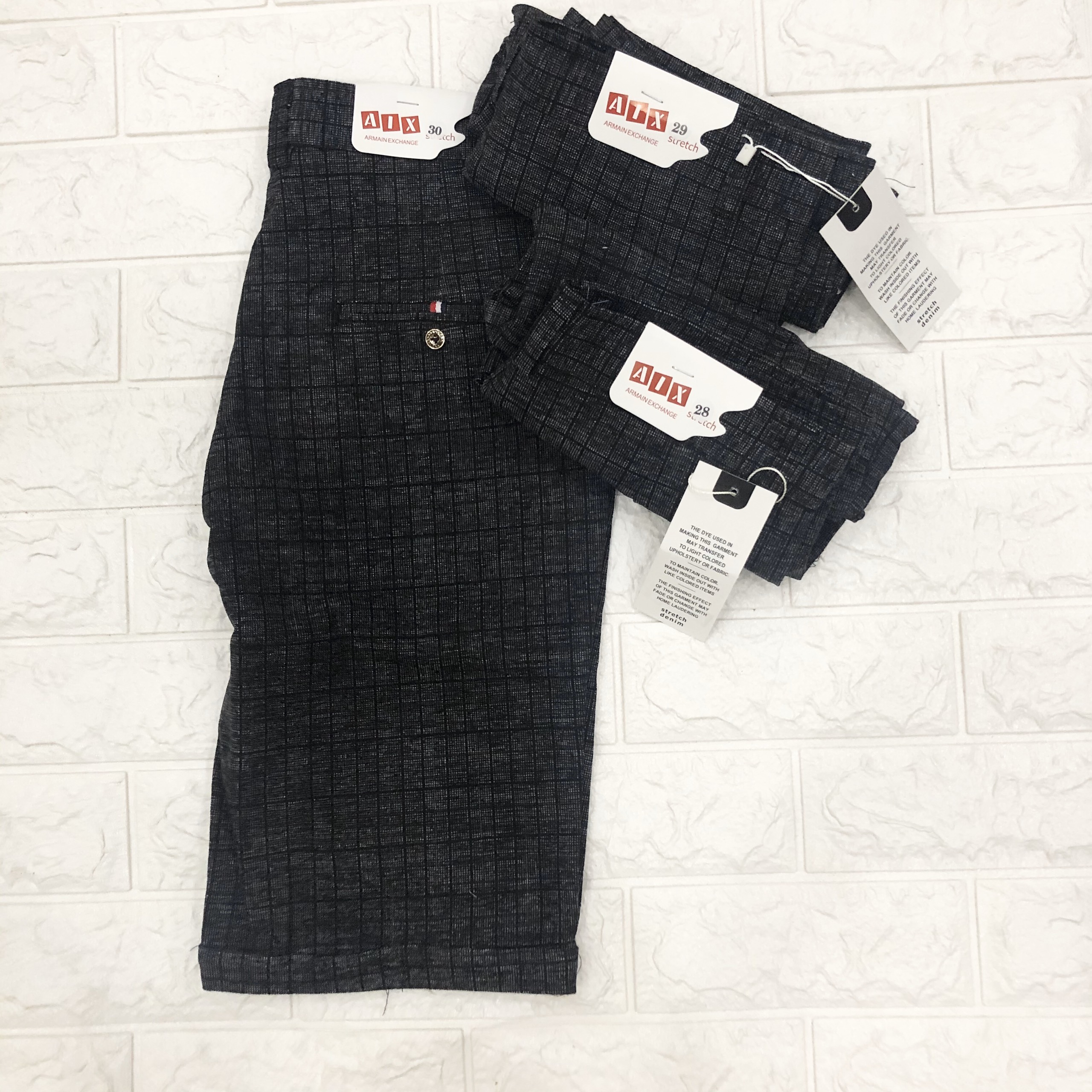 Quần Short Kaki Nam Kẻ Ô