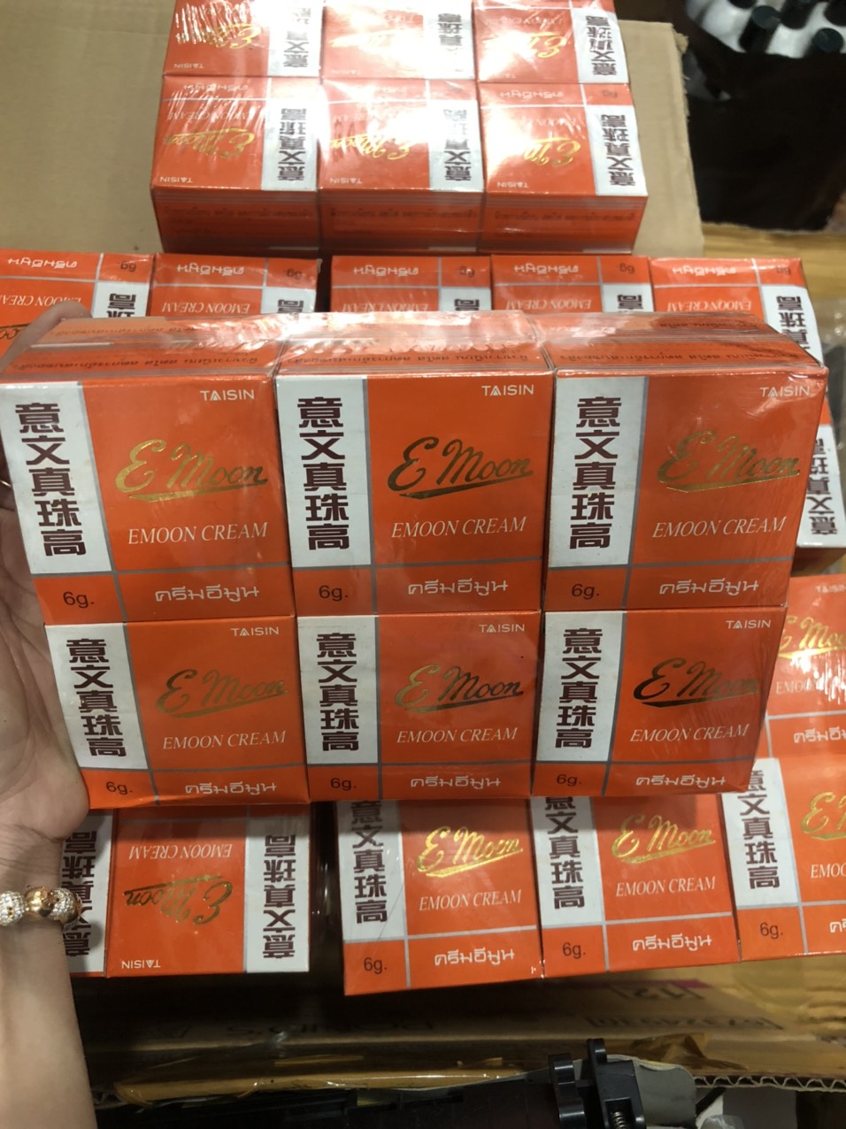 [HCM]SỈ NGUYÊN LỐ 12 HỘP KEM EMON THÁI