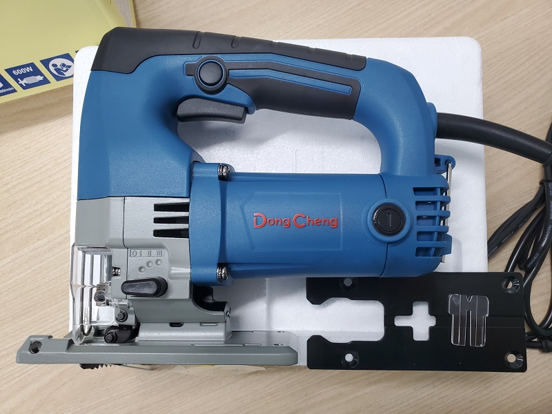 Máy cưa lọng DongCheng DMQ65
