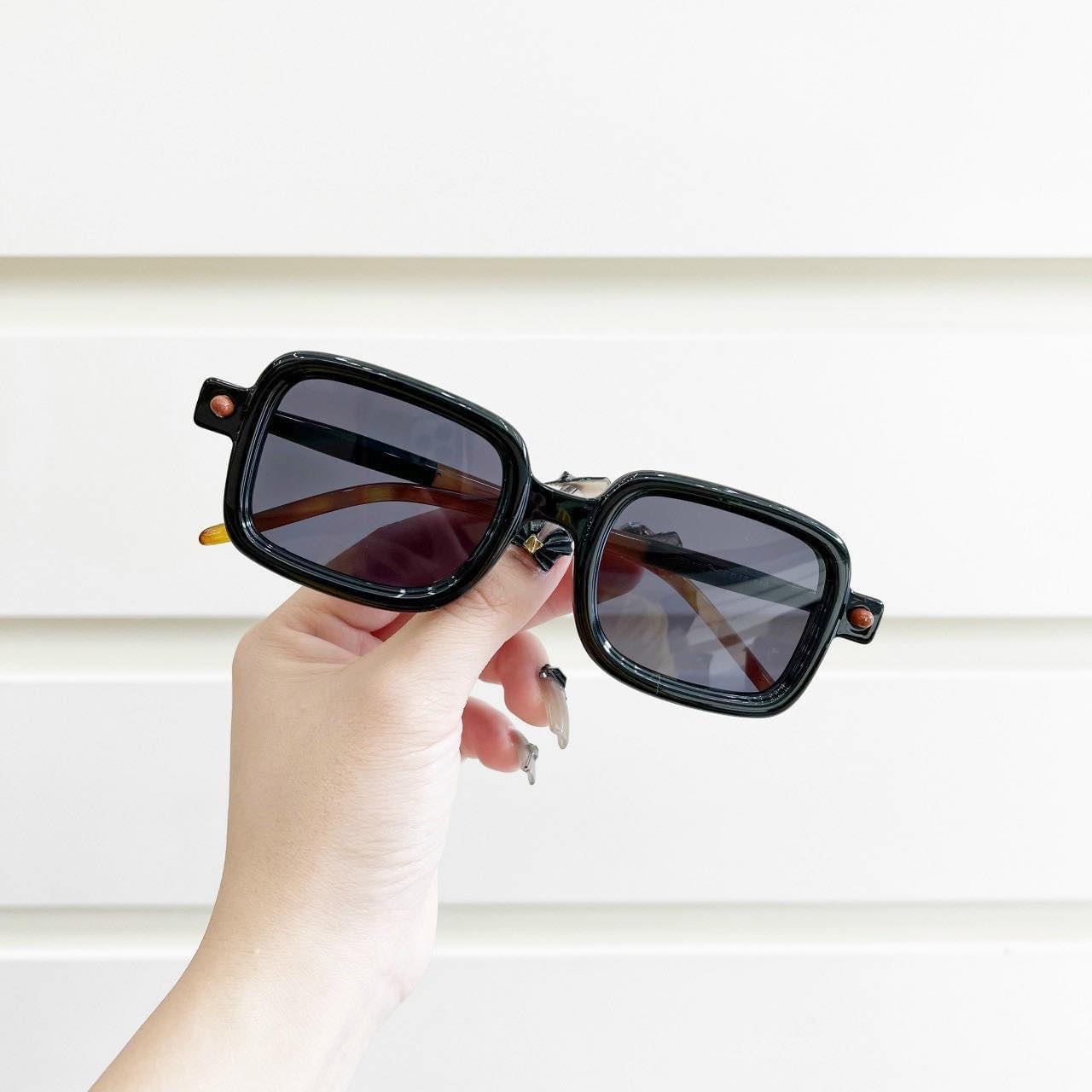 Kính râm Unisex hot 2023 - Kr003
