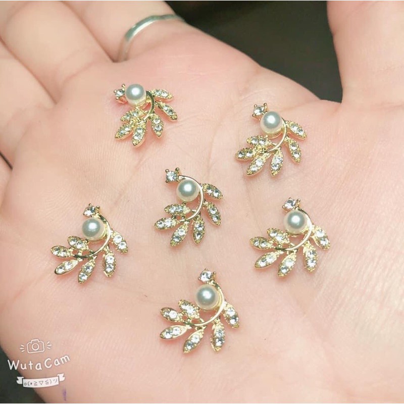 Charm lá cao cấp6k/1c MD SHOP