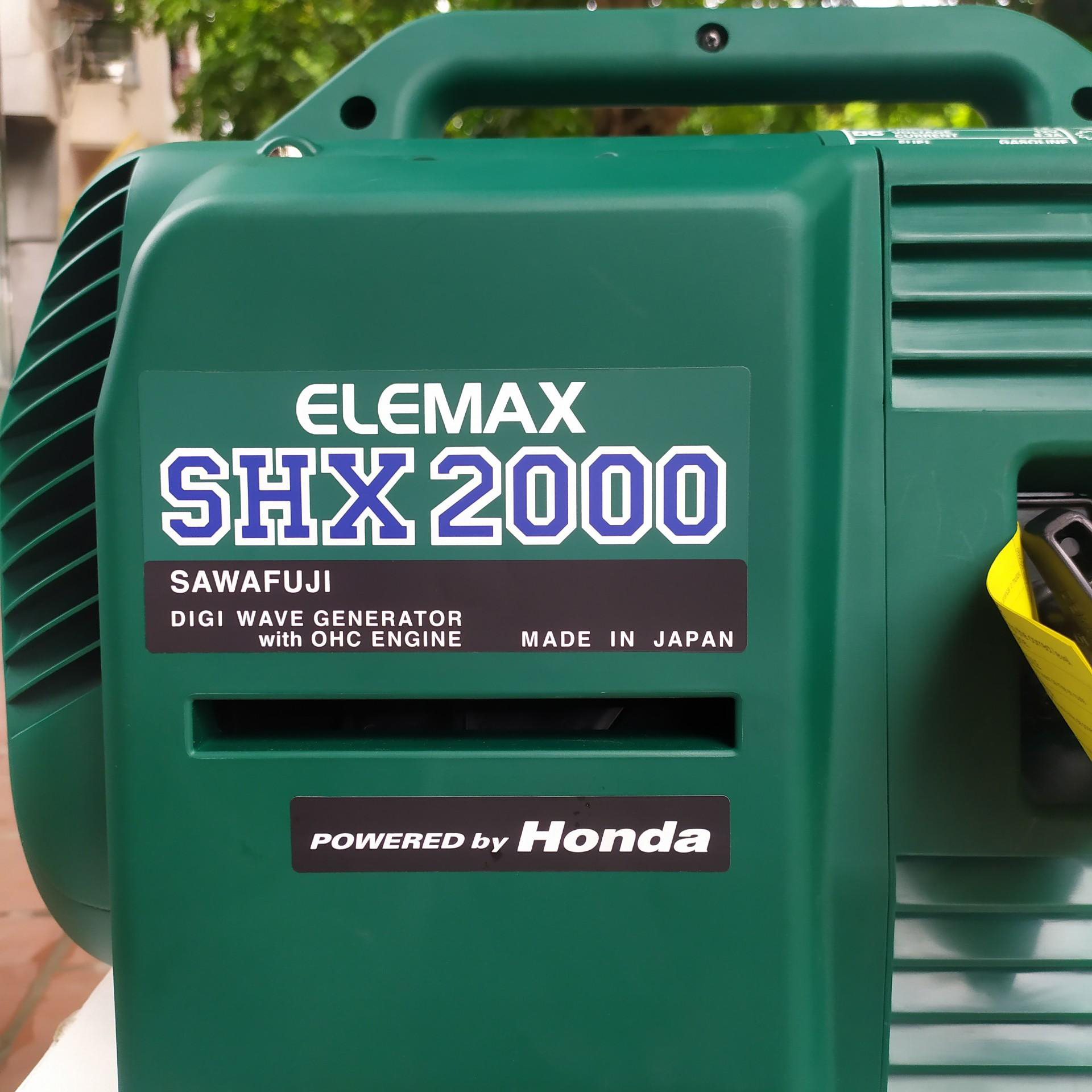 Máy Phát Điện Chạy Xăng 1.5KVA Elemax SHX2000