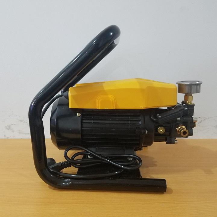 Máy rửa xe mini 2300W DA339 - vòi xịt rửa xe