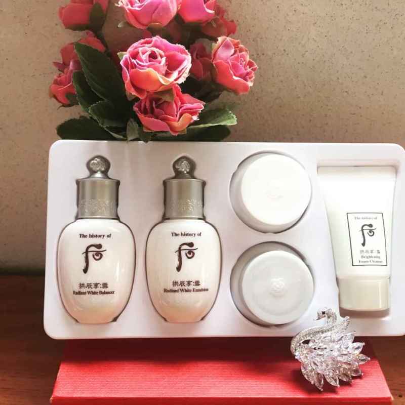 SET WHO RADIANT WHITE DƯỠNG TRẮNG, GIẢM THÂM NÁM VÀ CHỐNG LÃO HÓA 5SP