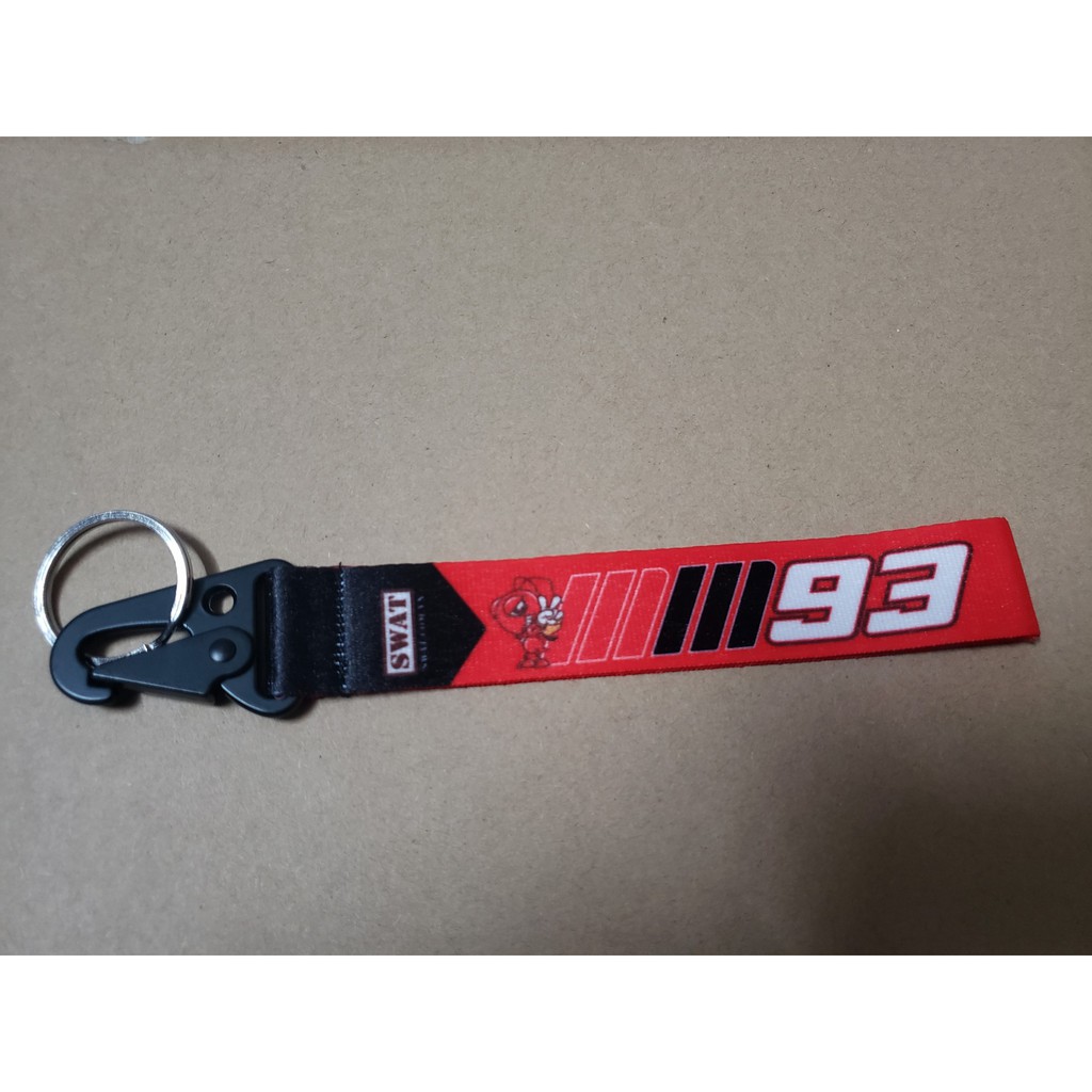 Móc khóa in tem 93 cao cấp