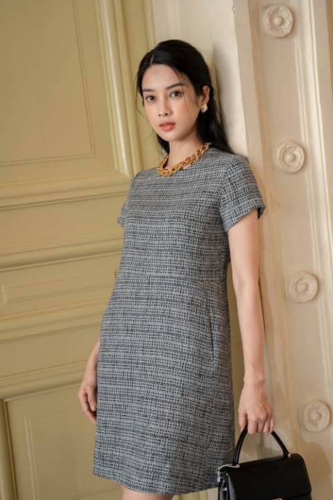Đầm suông kẻ vải Tweed SIXDO – SIXDO >>> top1shop >>> lazada.vn