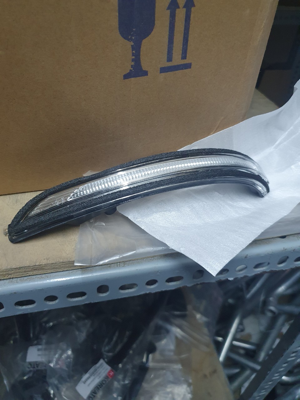 Xi nhan gương KIA CERATO 2019-2022