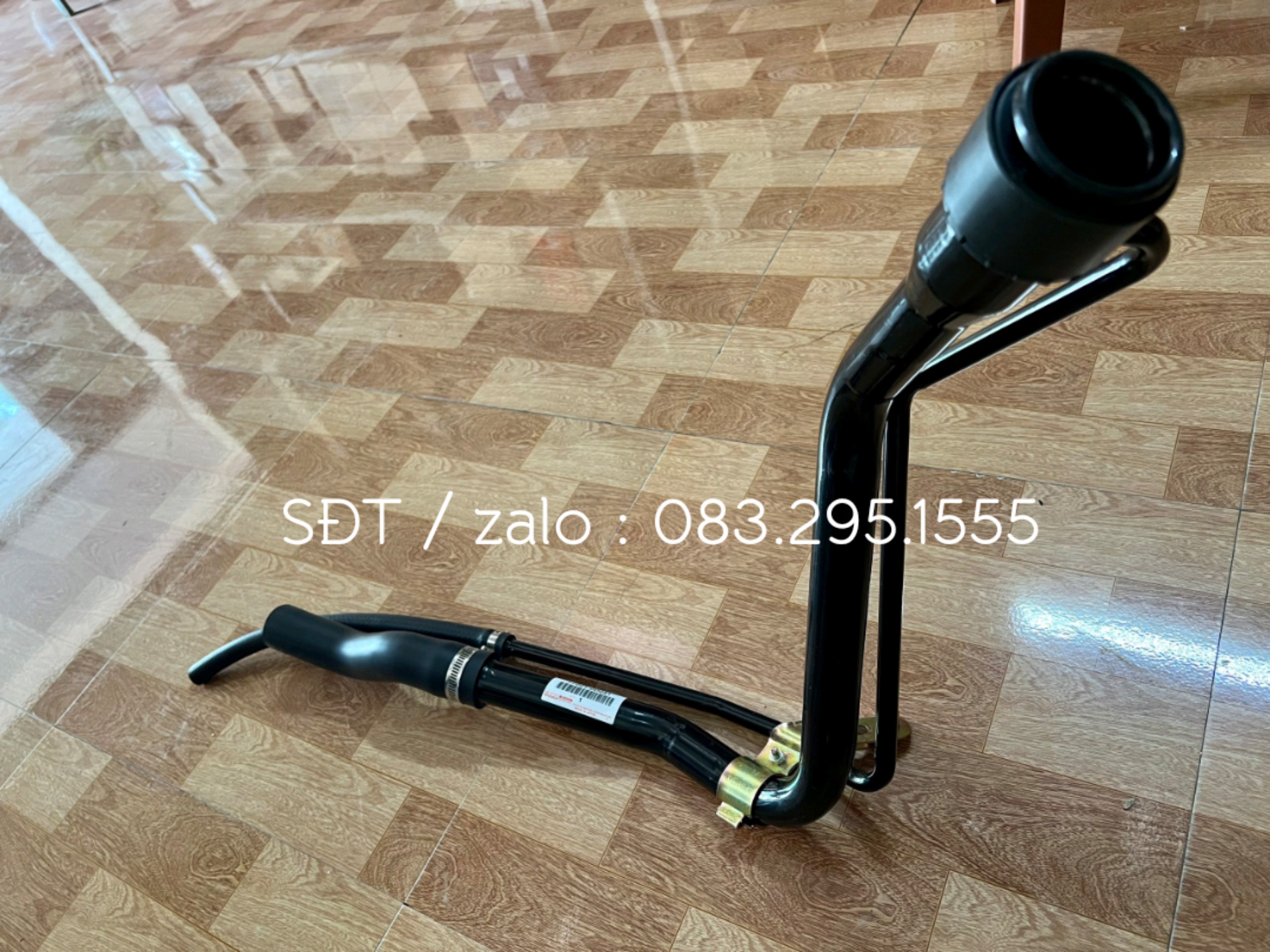 cổ đổ xăng Vios 02 - 07 , oem