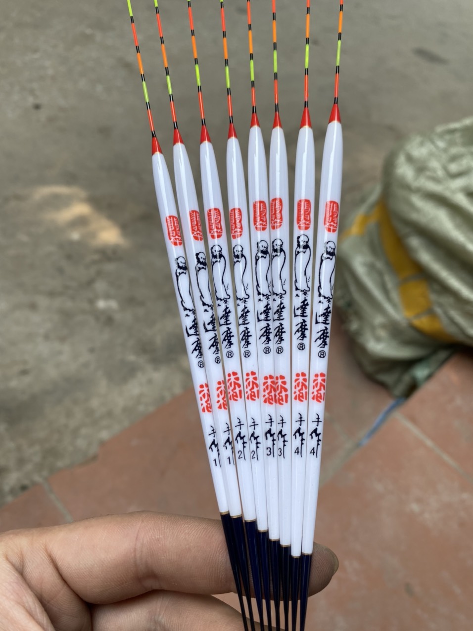 Phao lông công Đạt Ma, phao câu rô, riếc, chép siêu nhẹ