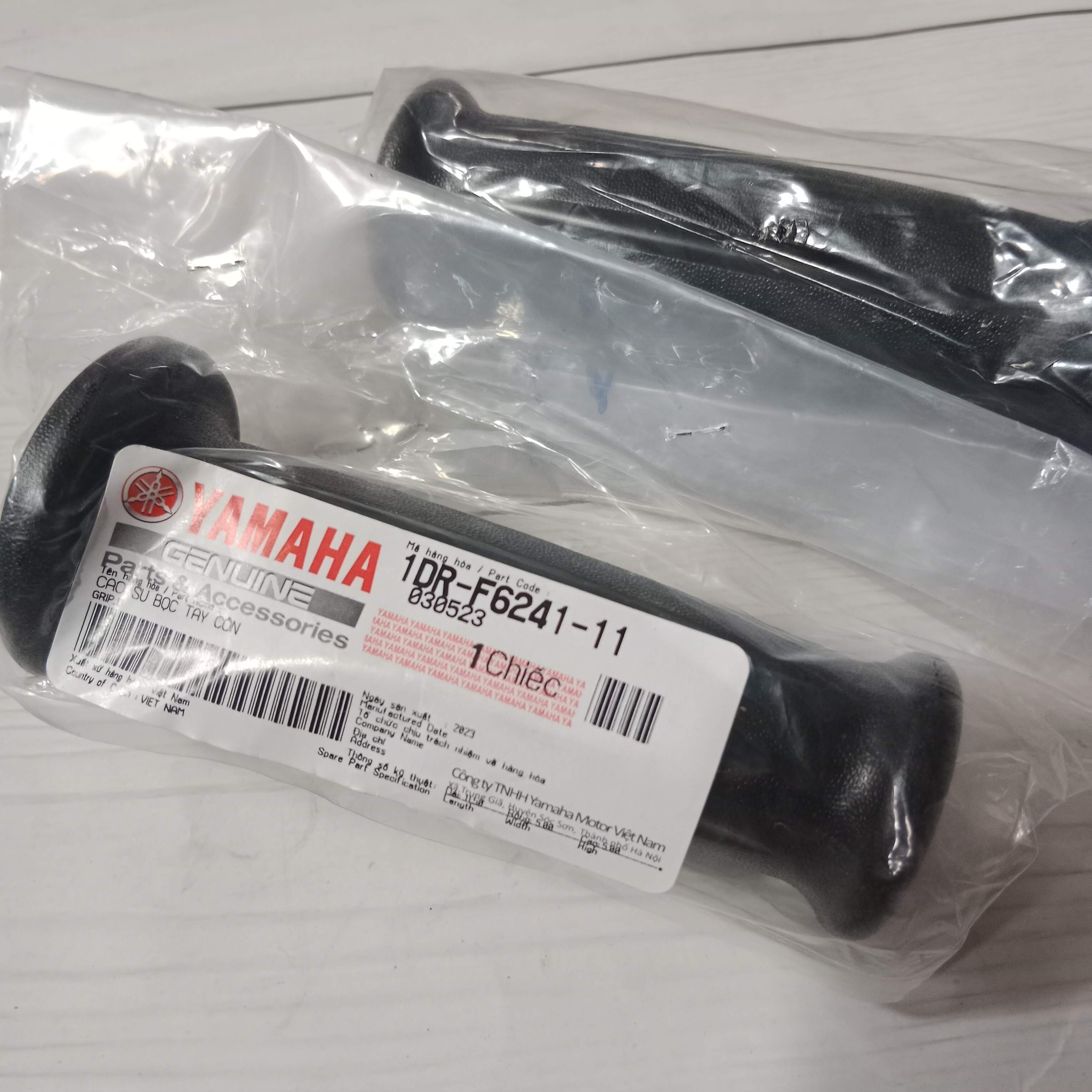 Cặp bao tay Nozza zin Yamaha / tay nắm Nozza đời đầu