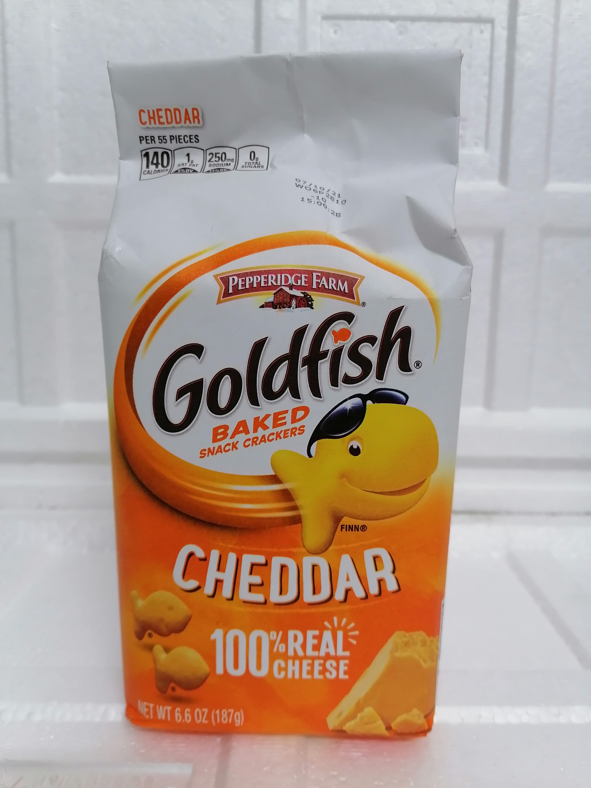 >> SO SÁNH GIÁ BÁNH VỊ SÔCÔLA CAM MILANO PEPPERIDGE FARM 198G | Shopee Lazada Sendo Tiki 50 Bánh cá vị phô mai USA PEPPERIDGE FARM Goldfish Baked Snack Crackers Cheddar Cheese 187g