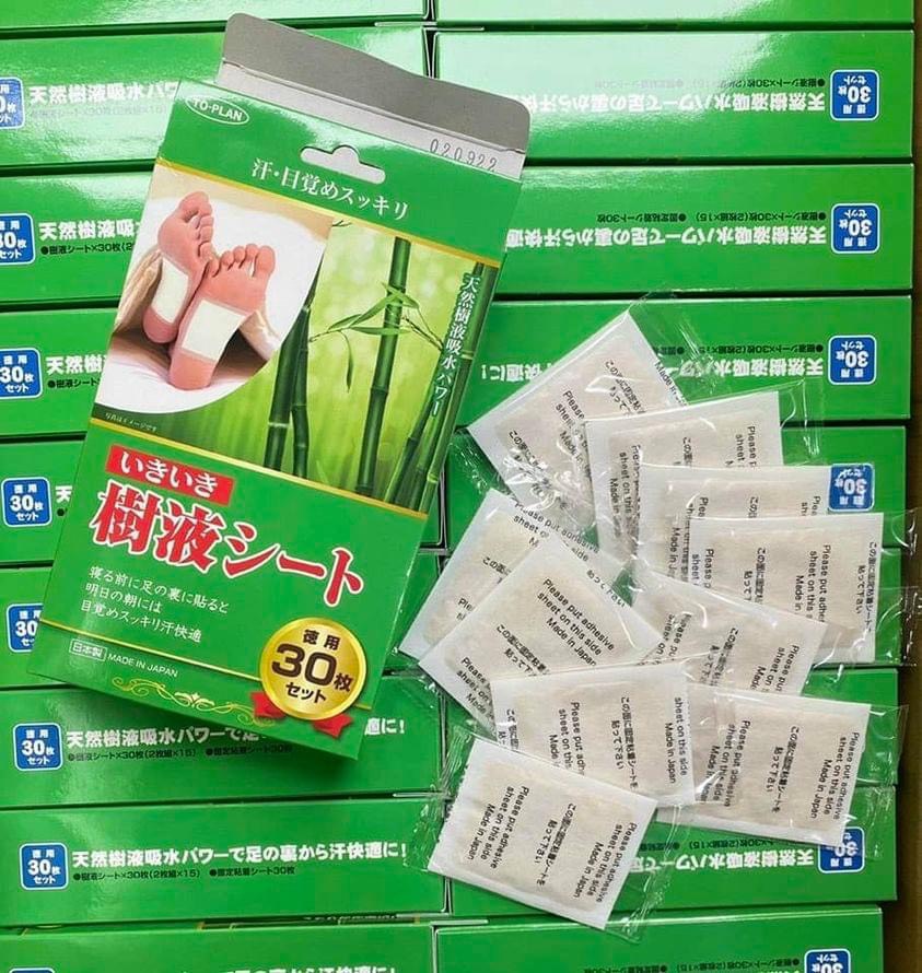 Miếng Dán Chân Thải Độc Kenko 1 hộp 30 miếng