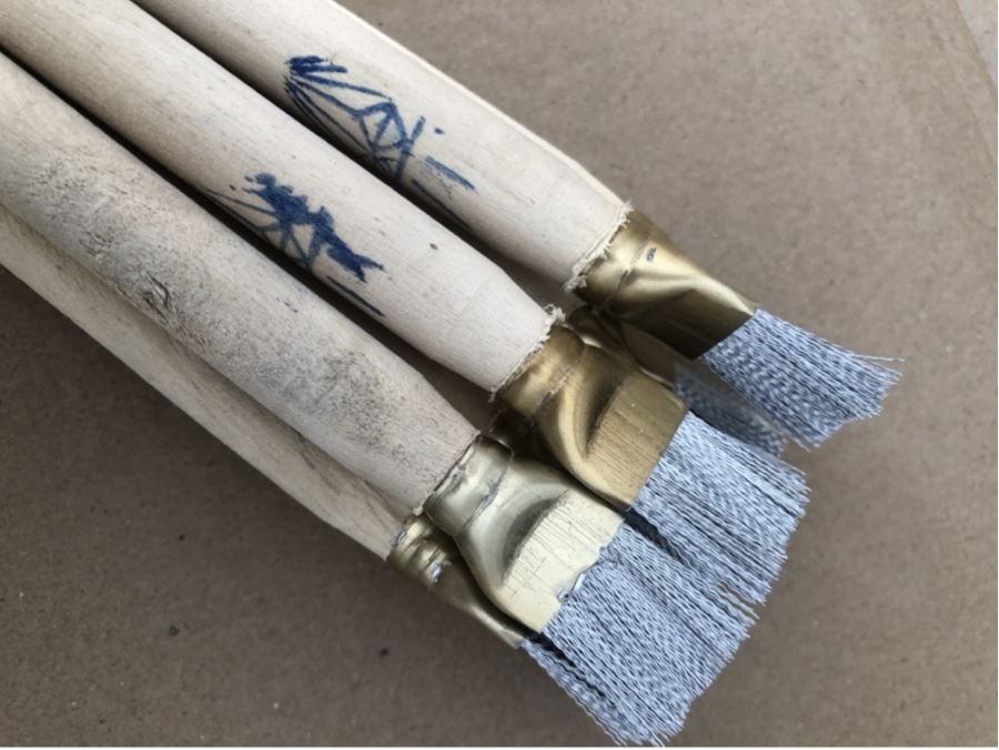 Cọ Sắt Cán Gỗ - Cọ Sắt Cọ Rỉ Sét size nhỏ lớn - DNX IPURE
