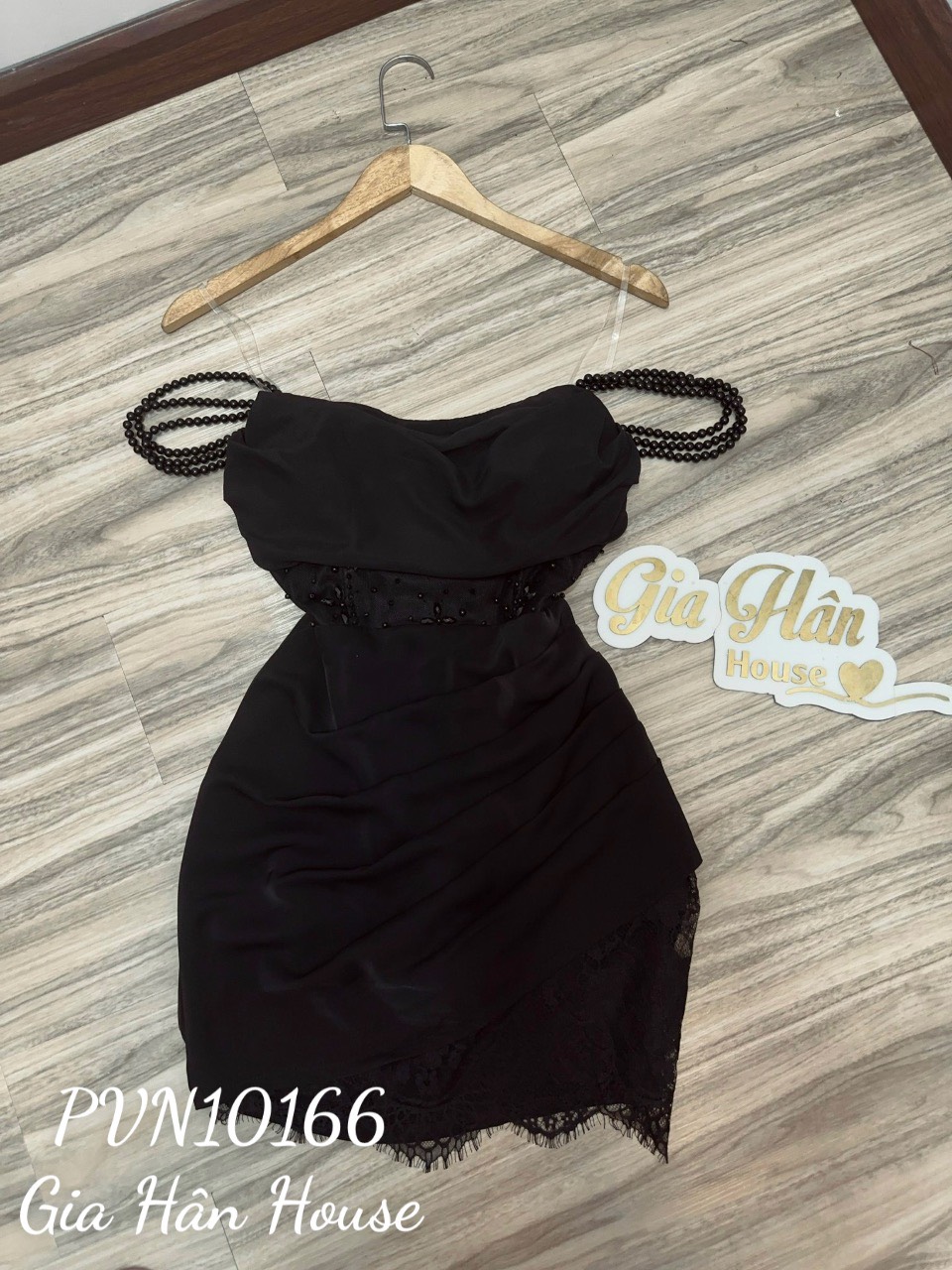 Đầm ngọc lưu ly