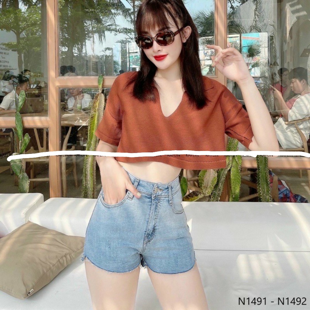 Áo croptop nữ trơn kiểu cổ sơ mi